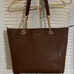Calvin Klein Shoulder Bag